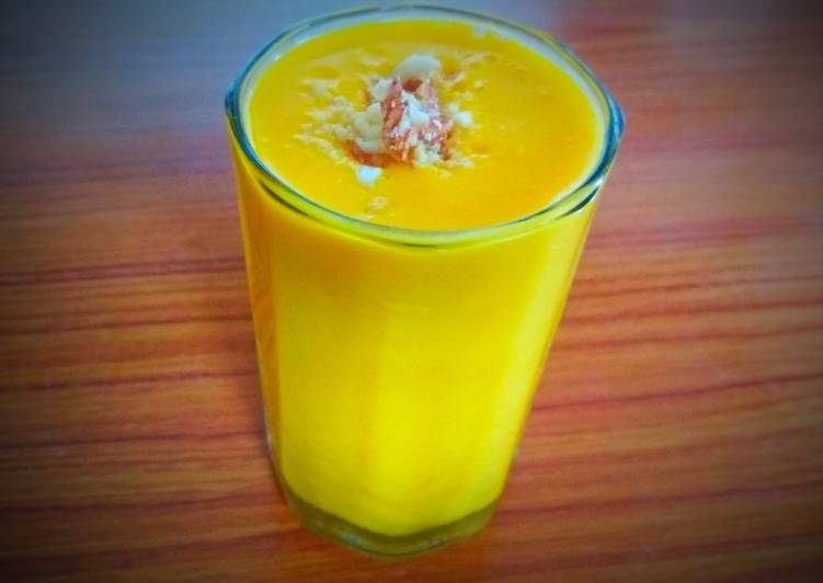 Simple Way to Prepare Homemade Mango Lassi