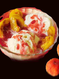 A picture of Peach melba.