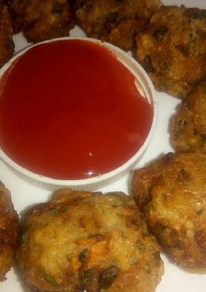 A picture of Crunchy rice balls.