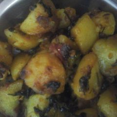 A picture of Potato hara dhaniya ki sabji.