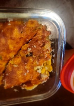 A picture of Jalapeno Corn Pudding w/Glaze on side.
