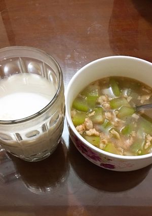 Hình của món Canh bí thịt heo ❤️.