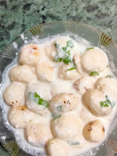 मखाने का रायता (makhane ka raita recipe in Hindi) रेसिपी मुख्य फोटो