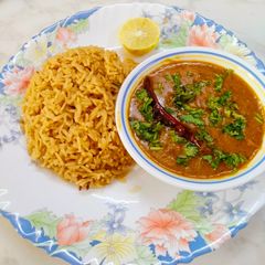 A picture of Parsi Bhaat.