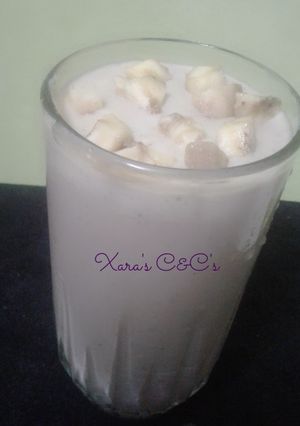 A picture of Banana milk shake.
