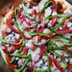 Beef pizza.... 😋 A picture of Beef pizza.... 😋.