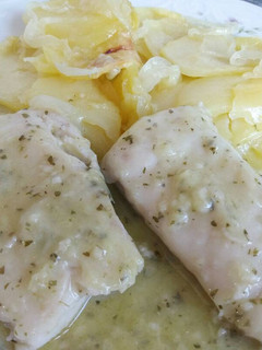 Una foto de Merluza en salsa verde