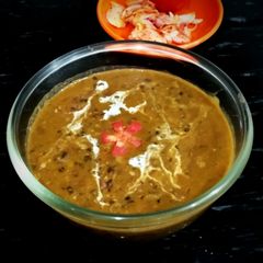 A picture of Dal Makhani.