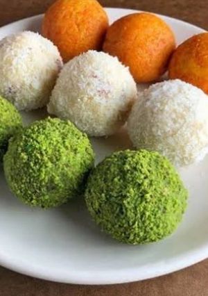 A picture of Tricolour Coconut Laddu.