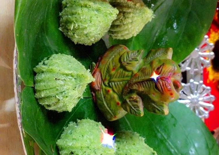 Steps to Prepare Perfect Nariyal Paan Modak