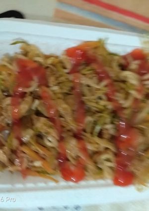 A picture of Stir fried chicken with vegetable#4weekschallenge.