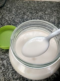 Una foto de Yogurt light sin yogurtera súper rápido y fácil