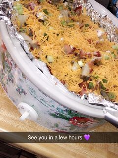 A picture of Cheesy Bacon Ranch Potatoes.