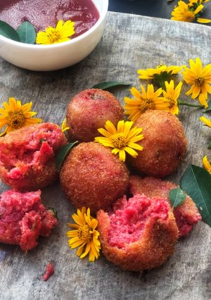 A picture of Beetroot cheese croquettes.