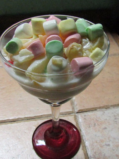 Una foto de Ensalada de Bombón (receta día del niño)