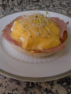 Una foto de Huevos benedict