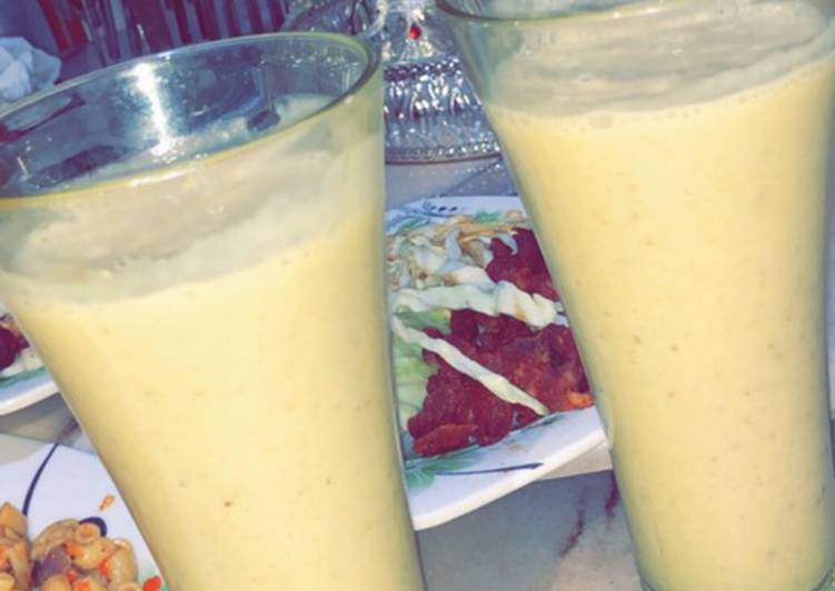Steps to Prepare Award-winning Banana smoothie🤤😋