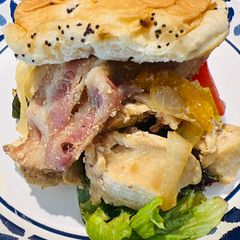 Chicken 🐔 Bacon 🥓Sandwiches A picture of Chicken 🐔 Bacon 🥓Sandwiches.