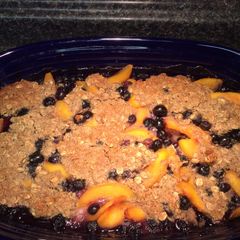 A picture of Blueberry Peach Oatmeal Crisp Gluten Free.