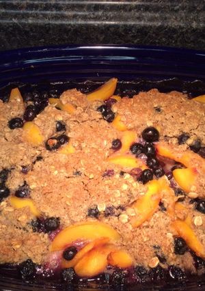 A picture of Blueberry Peach Oatmeal Crisp Gluten Free.