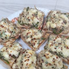 A picture of Chicken bread.