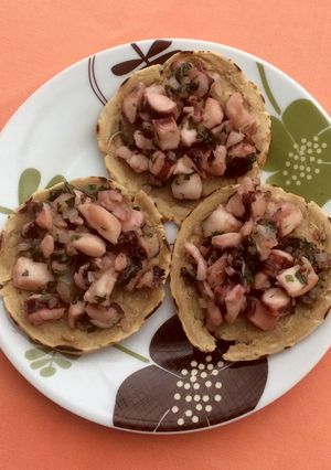 Una foto de Sopes de pulpo