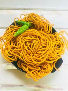 ગાંઠિયા(Gathiya Recipe in Gujarati) રેસીપી મુખ્ય ફોટો