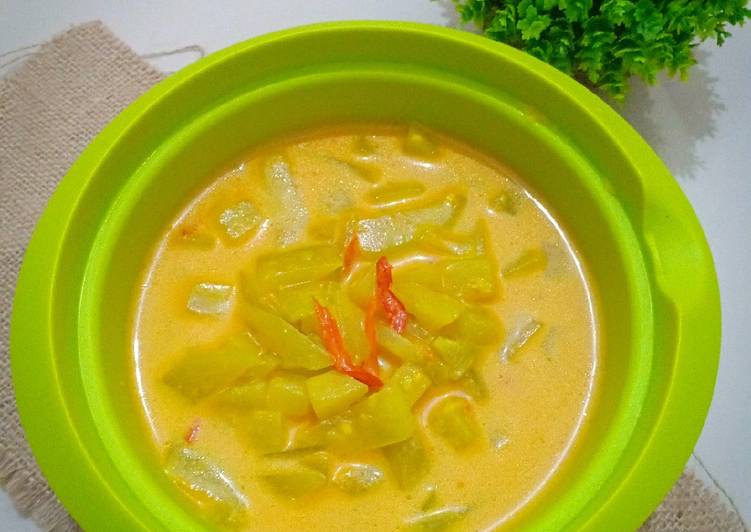 Sayur Kentang Manisah Santan