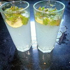A picture of Mint Mojito.