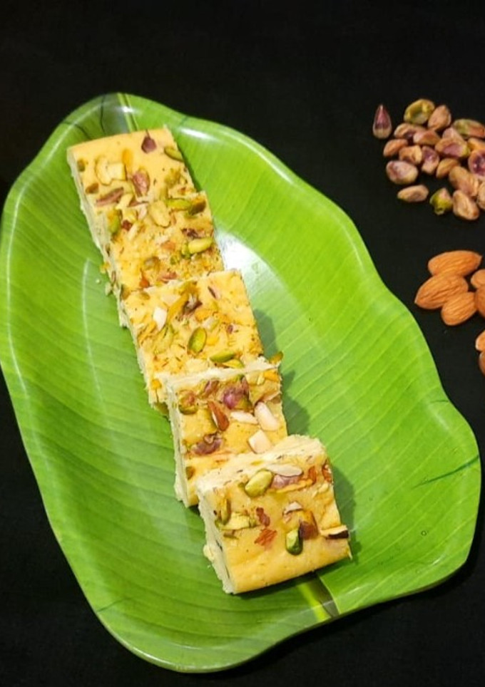 மேங்கோ மில்க் பர்பி செய்முறை முக்கிய புகைப்படம்