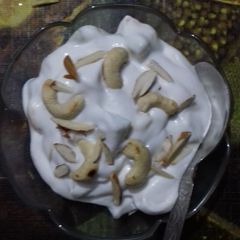 A picture of Fruit cream.