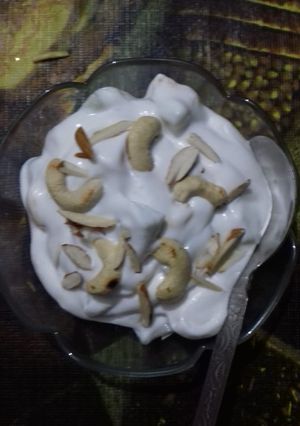 A picture of Fruit cream.