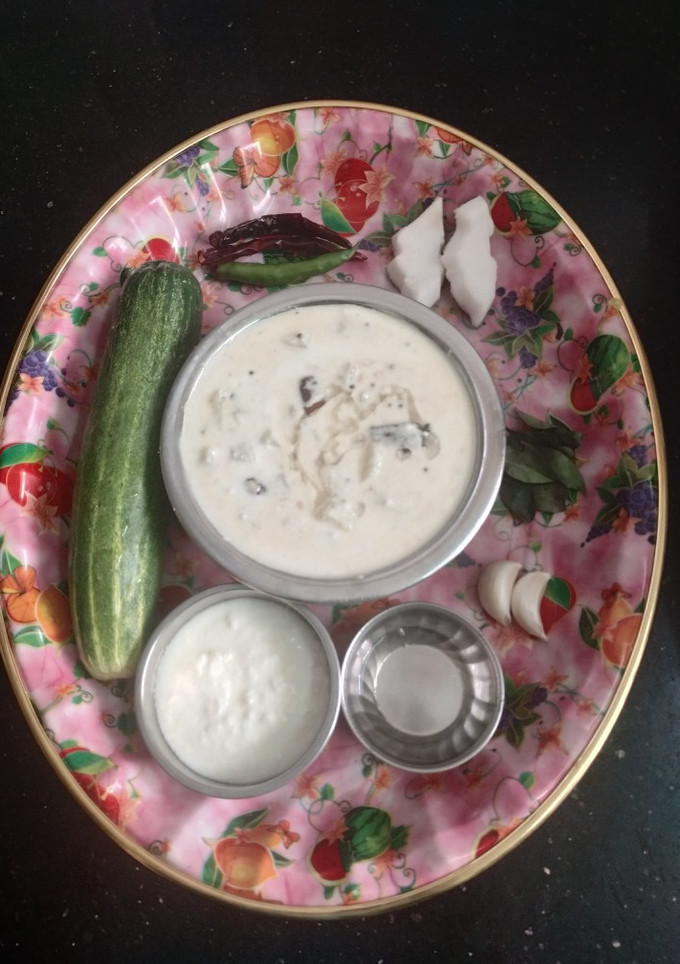 *நாகர் கோவில் கல்யாண வீட்டு வெள்ளரிக்காய், தயிர் பச்சடி*(marriage style vellari pachadi in tamil) செய்முறை முக்கிய புகைப்படம்