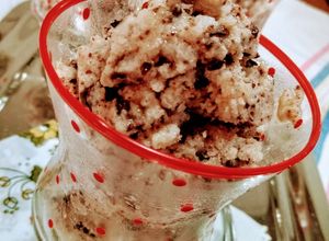 Una foto de Granizado de peras con chocolate / IT. granita di pere con ciocc