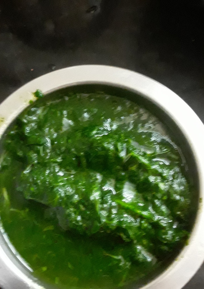 கொங்கு நாடு கட கீரை (Kongu naadu kada keerai recipe in tamil) செய்முறை முக்கிய புகைப்படம்