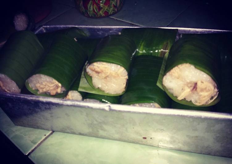 Bagaimana Membuat Lemper ayam Anti Gagal