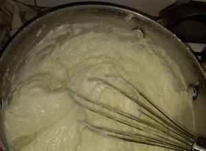 Una foto de Salsa blanca espesa