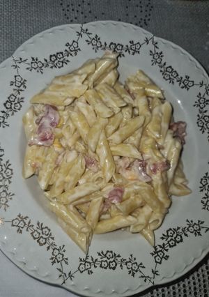 Una foto de Macarrones a los 4 quesos