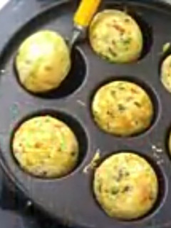 અપમ(Appam Recipe In Gujarati) રેસીપી મુખ્ય ફોટો