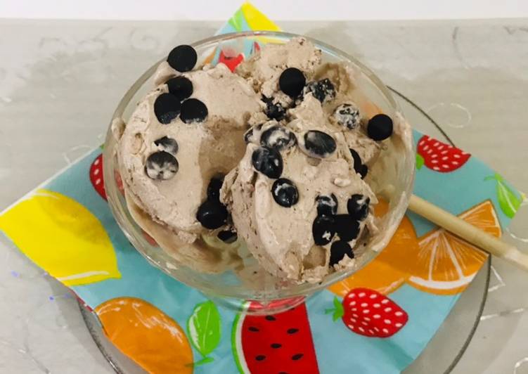 Recipe of Any-night-of-the-week Chocolate chip ice cream