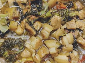 Hình của món Ba chỉ kho dưa chua.