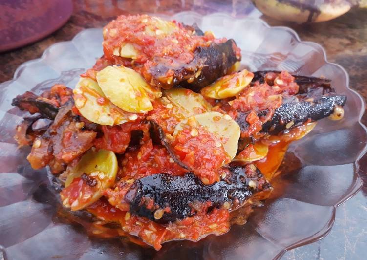Cara Memasak Sambal asam durian salai lele Cepat