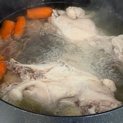 A picture of Chicken Bone Broth.