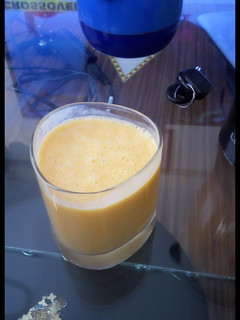 A picture of Banana-Mango smoothie #authormarathon.