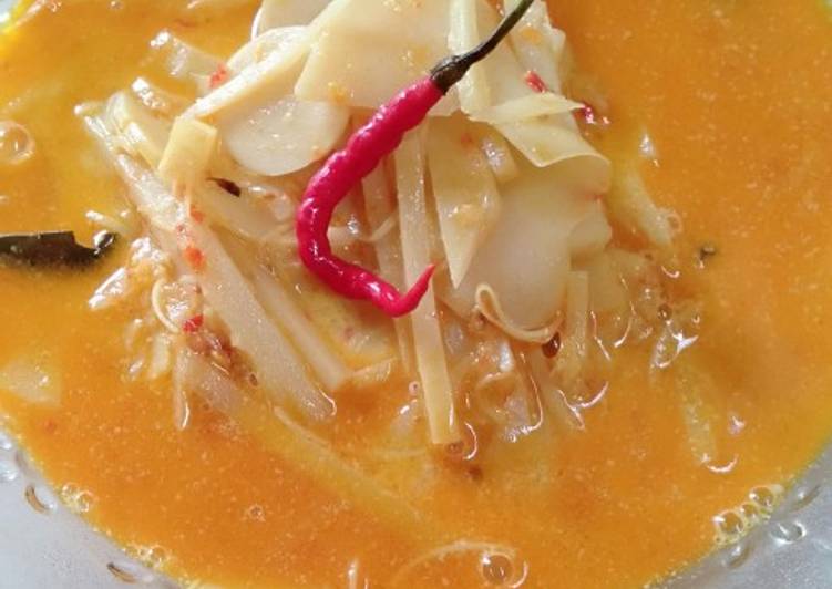 Gulai Rebung Bumbu Merah