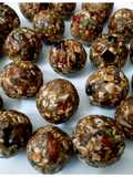 Oats, Seeds, Dates, Dried Fruits & Nuts Laddoo -No sugar