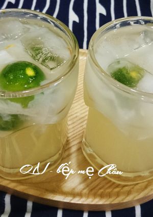 Hình của món Nước dừa tắc.