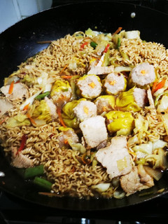 Una foto de Ramen Jugoso de Cuarentena