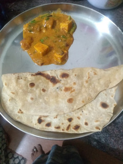 கடாய் பன்னீர் கிரேவி (Kadaai paneer recipe in tamil) செய்முறை முக்கிய புகைப்படம்
