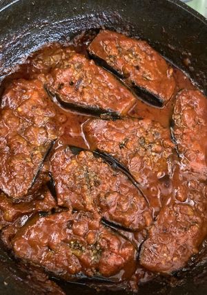 عکسی از دستور بادمجون شکم پر